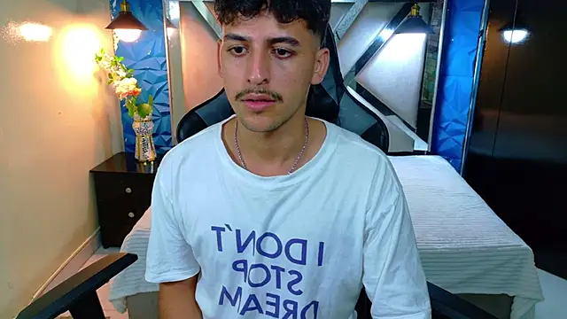 Alan_Del_Reyx Chat XXX in diretta