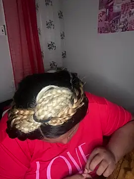 Chocolatebunnyxx96's Live XXX Chat