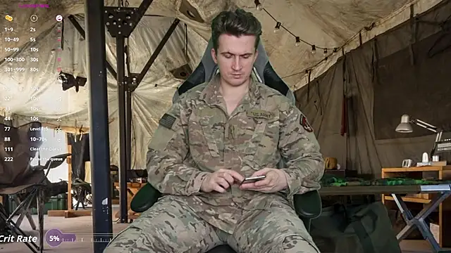 Онлайн чат XXX hornystripman97