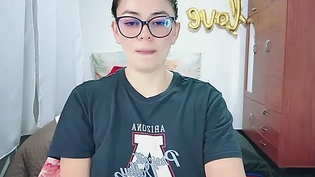 mayhott2: онлайн-секс-чат