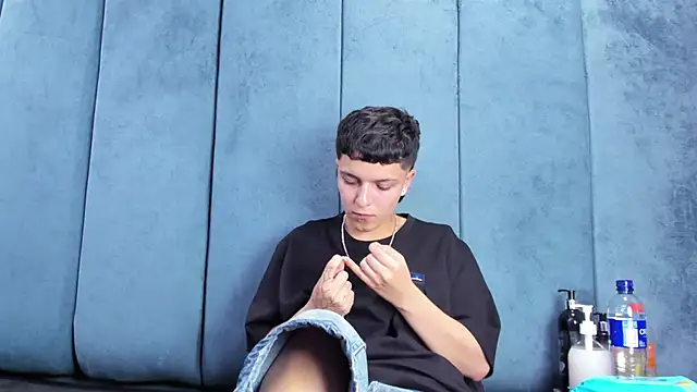 Megan_Thompson_: онлайн-секс-чат