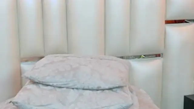 Chat +18 de NicoleEsposito ao vivo