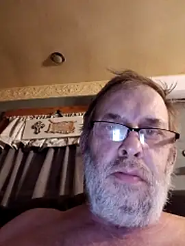 FragrantToe529 Show in webcam