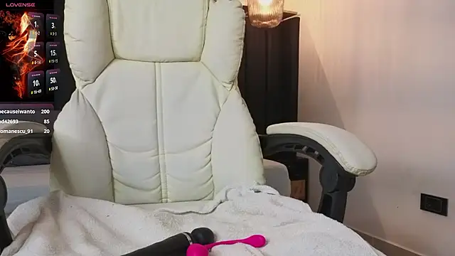 Isa_dumont 现场XXX聊天