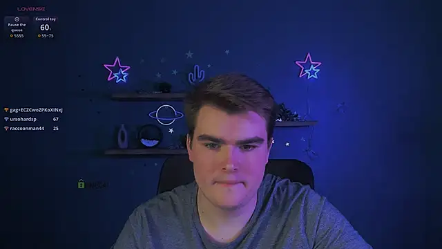 theo_drift élő XXX-chatje