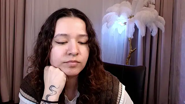 _M1ra_n Live XXX chat