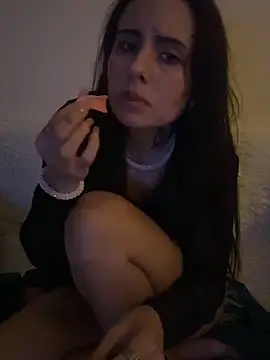 Webkamerová show itstherealmina