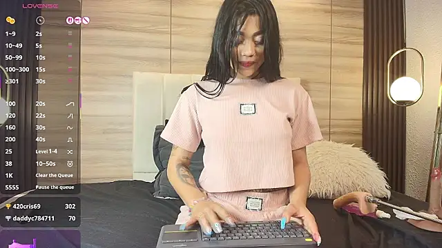 danika_mori1: онлайн-секс-чат