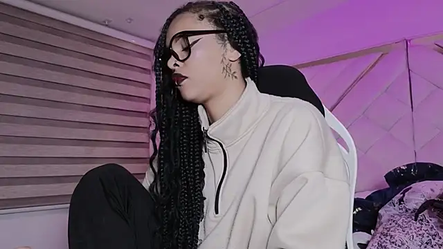 แชท XXX สดของ mia_gatesvg