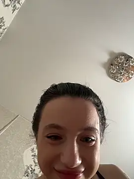 MiaTee live XXX chat