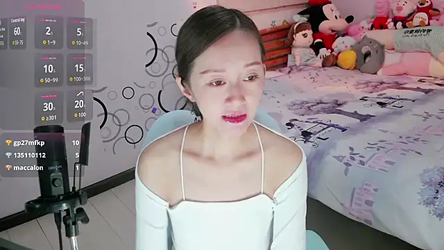 Živý XXX chat baozi-DDET