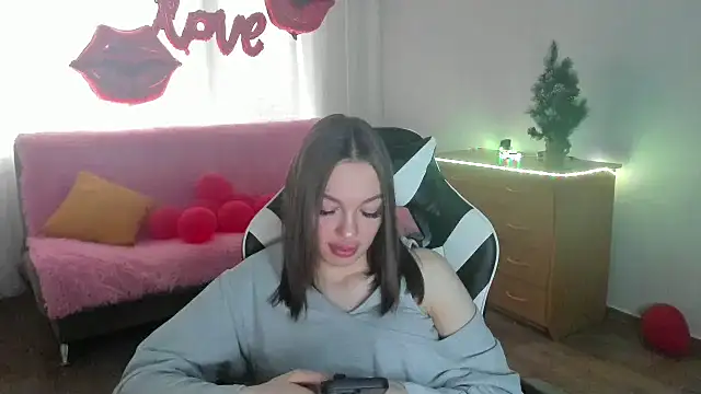 CandyGyrl: онлайн-секс-чат