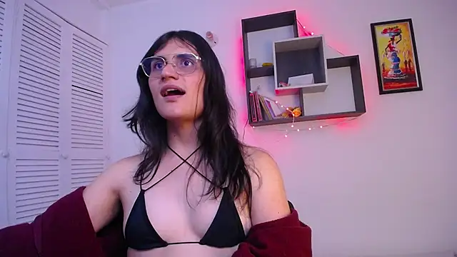 XXX chat uživo modela selene_cutie