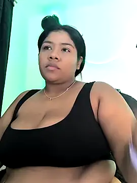 XXX chat uživo modela paola091