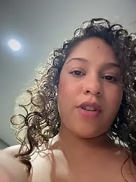 Shara_dreams Chat XXX live