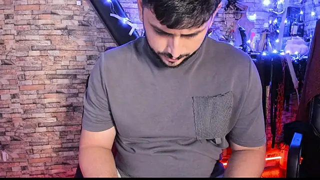 Chatroom XXX en direct de Liltildeman_moon