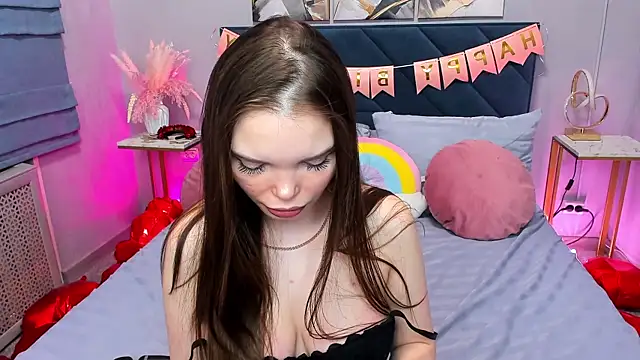 XXX chat uživo modela Curvy_Dynamite_