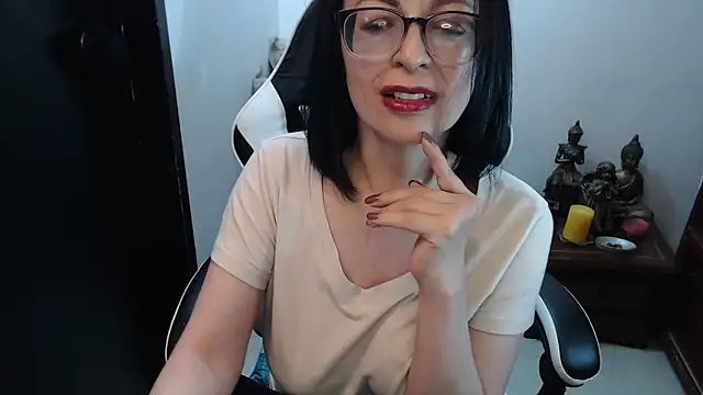 AnasstaciaEvans 라이브 XXX 채팅