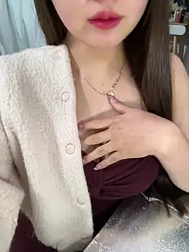 YanYan5z 网络视讯表演