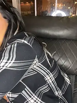 XXX chat uživo modela LittleMissEeve