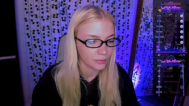 AnyaTaylor_'s Live XXX Chat