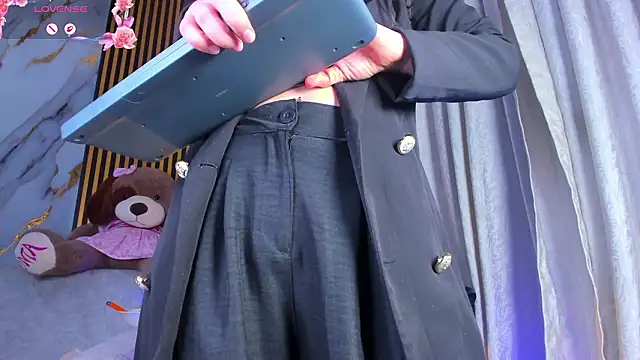 alejagarcia_n Live XXX chat