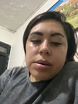 Redlucy Live XXX-Chat