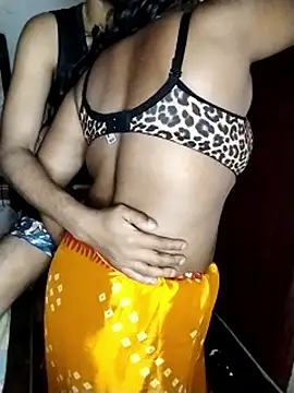 XXX chat uživo modela Secret_Couple_X