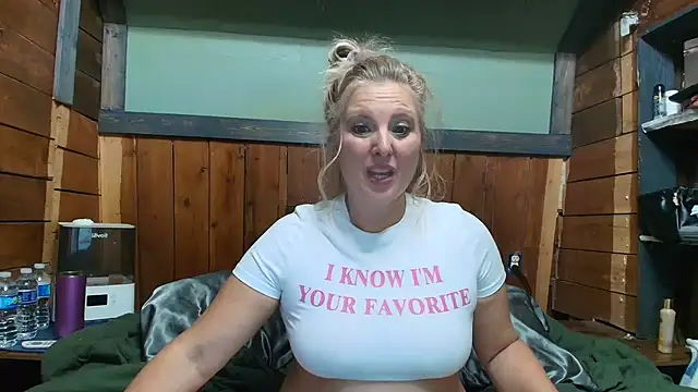 lisaxlovexxx 现场XXX聊天