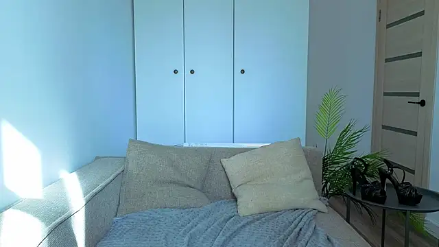 snowy_queen Chat XXX in diretta