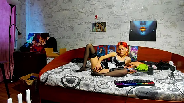 Chatroom XXX en direct de KagamiTayga