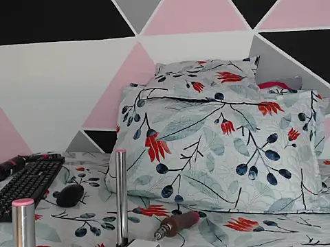 Candy-sexxx72's Live XXX Chat