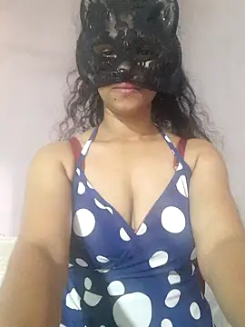 Chathuni's Webcam Show