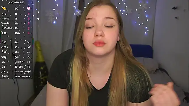 CuteSharloti – Naživo XXX chat