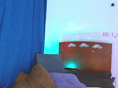 Chatroom XXX en direct de Charlotte_morhh_