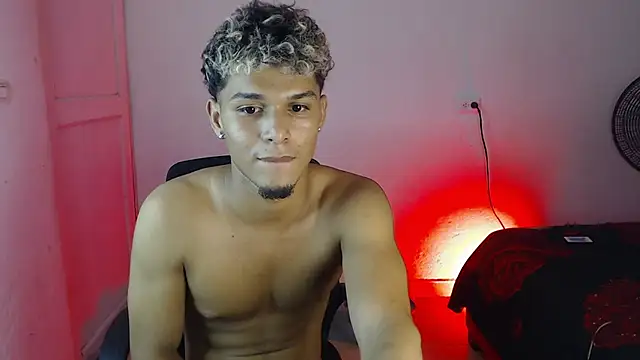 Chat XXX en directo de Master_hot06