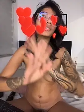 TweetiePieXXX's Live XXX Chat