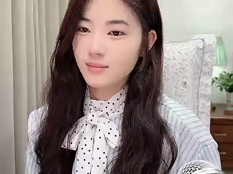 Nicole20266 Pertunjukan Webcam