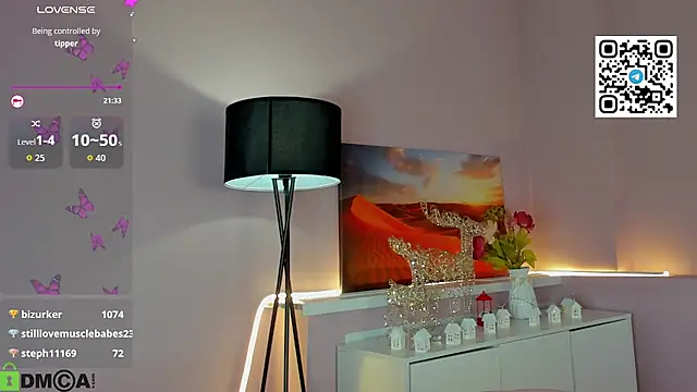 XXX chat uživo modela CherryLexi_