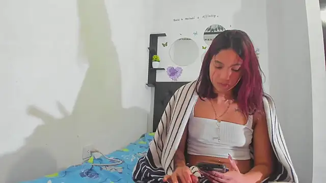 sapphire_brown20: онлайн-секс-чат