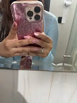 Sarasweet_sexのライブXXXチャット