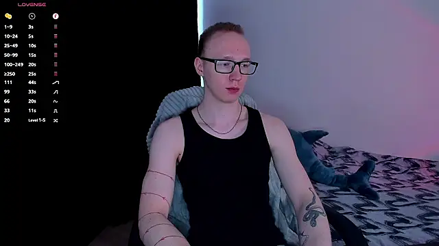 Alex_silent Chat XXX in diretta