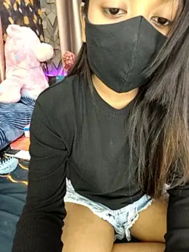 Little__LiaのライブXXXチャット