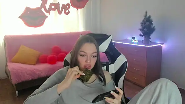 CandyGyrlのライブXXXチャット