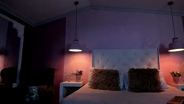 EmiilyMoss 现场XXX聊天