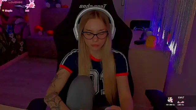 LilKittyX 现场XXX聊天