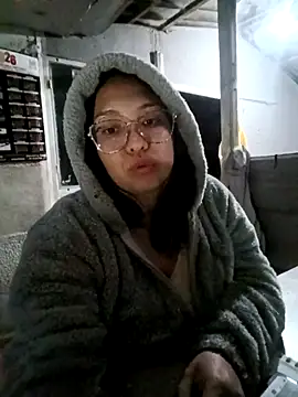 ISABELLA-24_ 现场XXX聊天