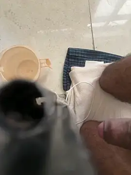 longfuckk's Webcam Show