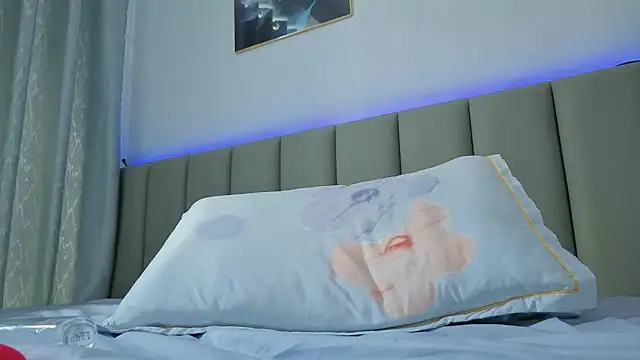 sweety_vikky Pertunjukan Webcam