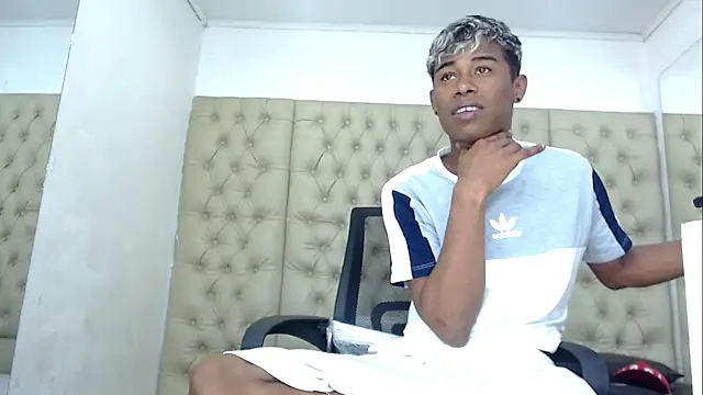 Chat +18 de TonnyMarck ao vivo